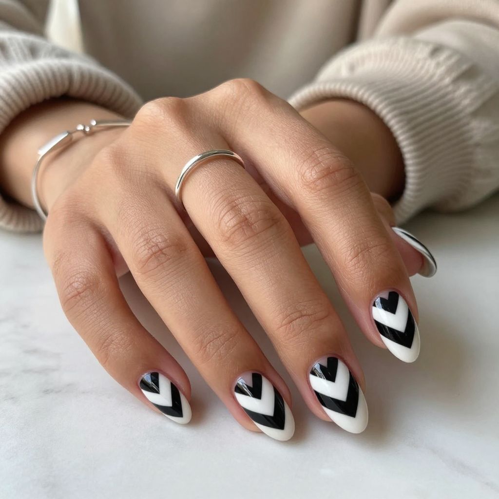 Monochrome Chevron